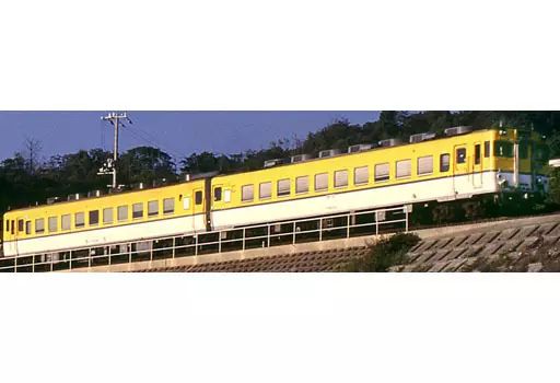 鉄道模型 1/150 キハ58系ディーゼルカー 広島色 2両セット [98067