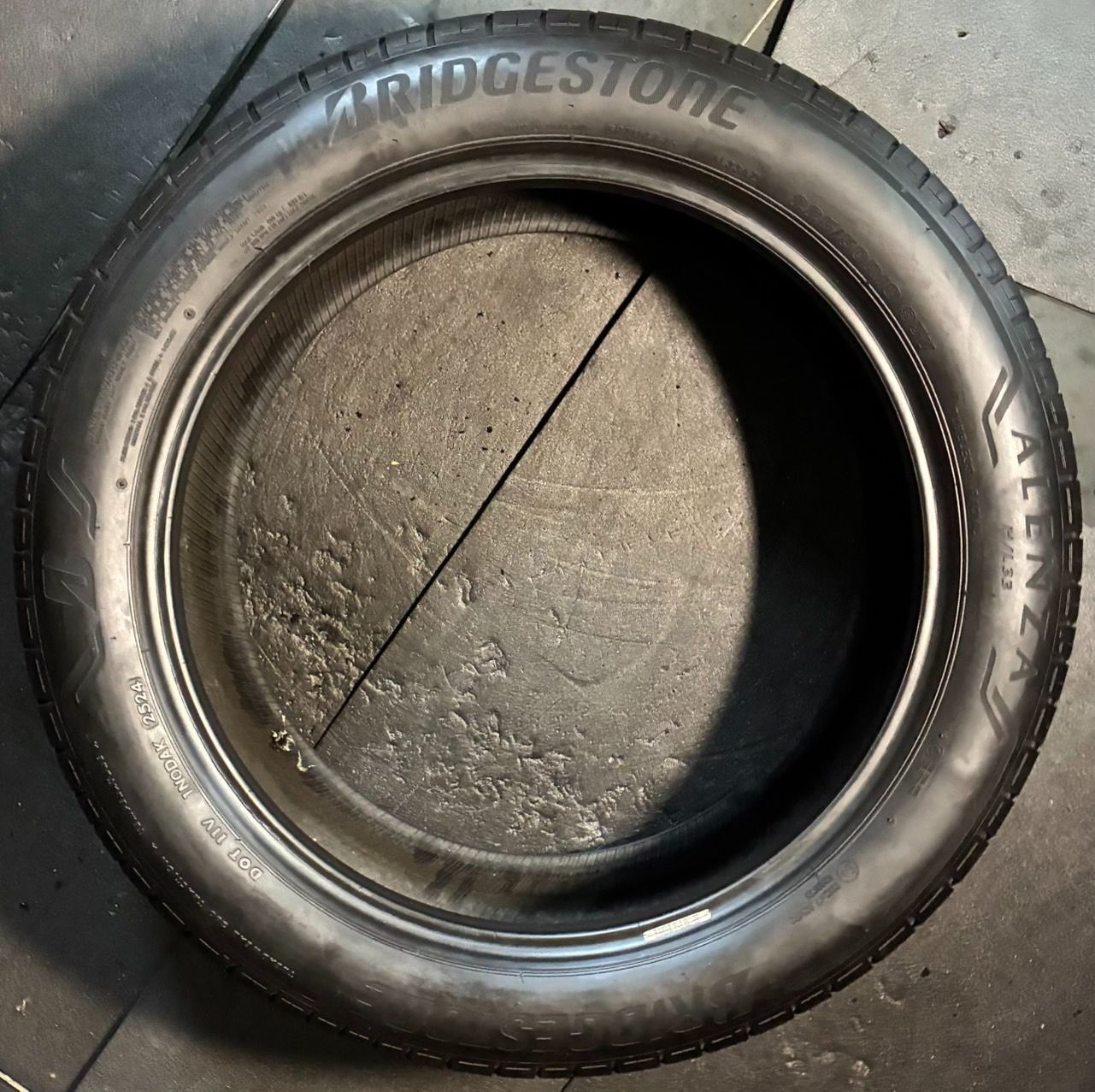 2024年製 約8.5分山 ブリヂストン BRIDGESTONE アレンザ ALENZA