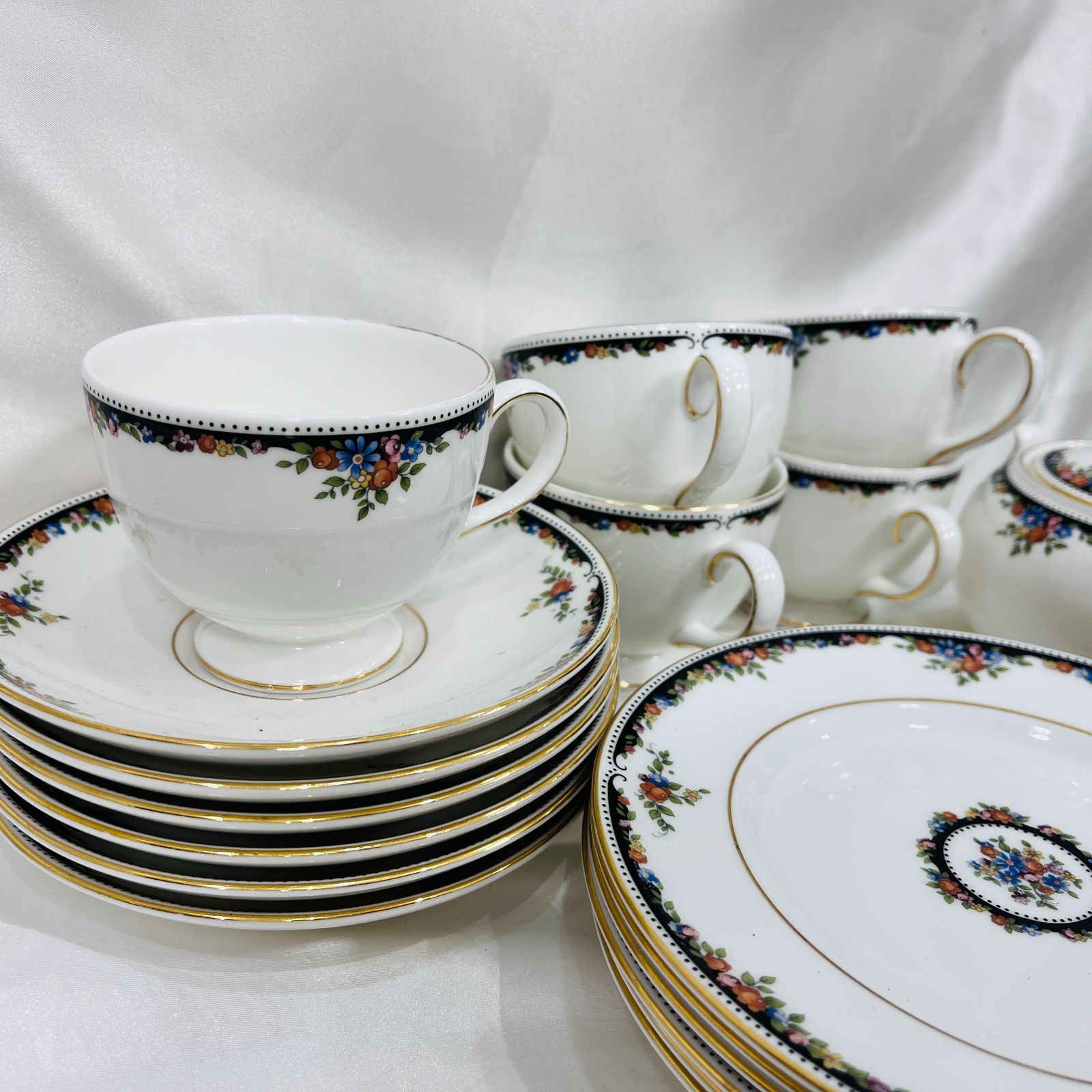 A【ヴィンテージ】WEDGWOOD ウェッジウッド オズボーン カップ