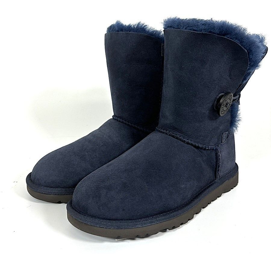 UGGアグ　ムートンブーツ5803 W BAILEY BUTTON 未使用 ballybottan001.jpg