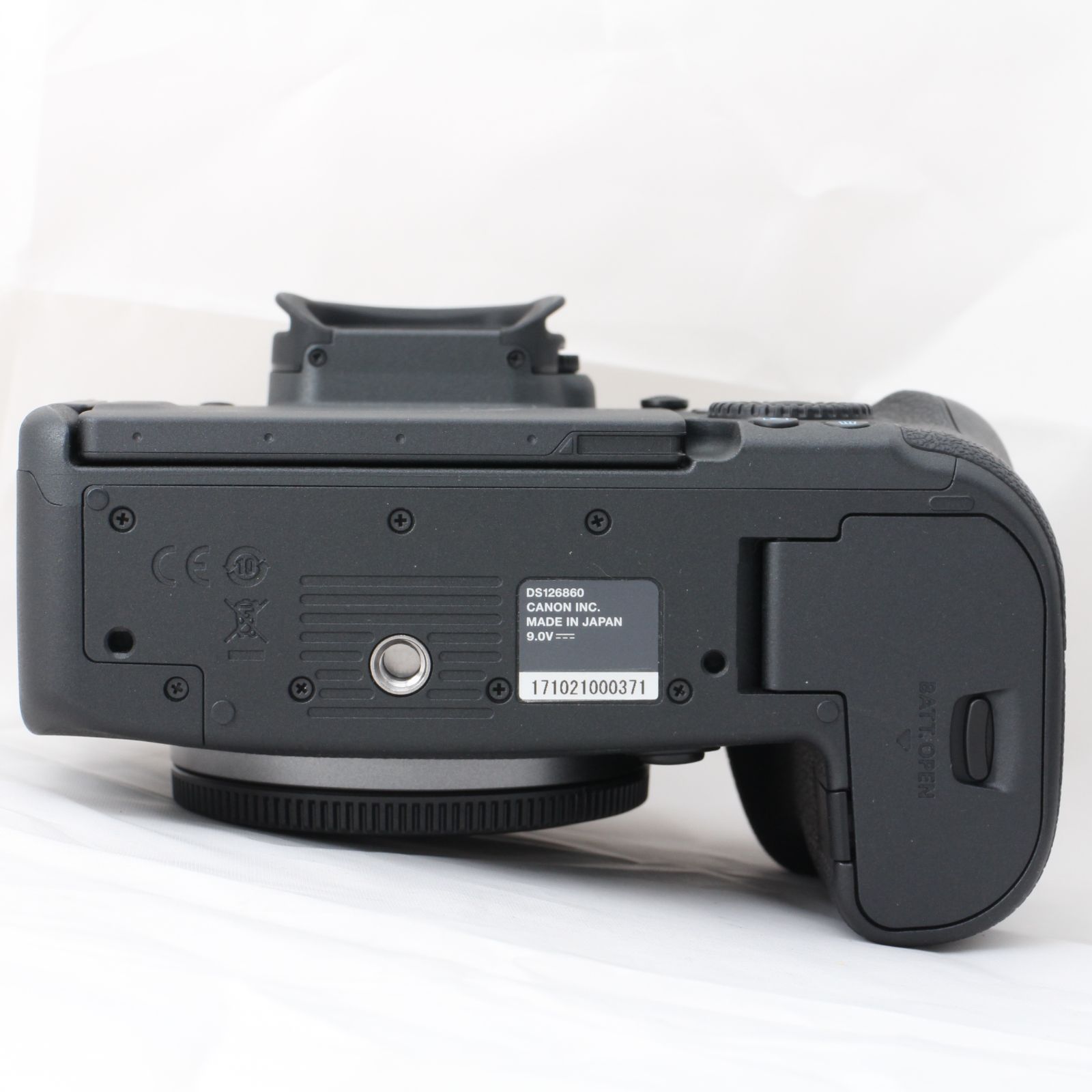 ☆新品級・ショット数3000以下☆ Canon EOS R6 Mark II キヤノン