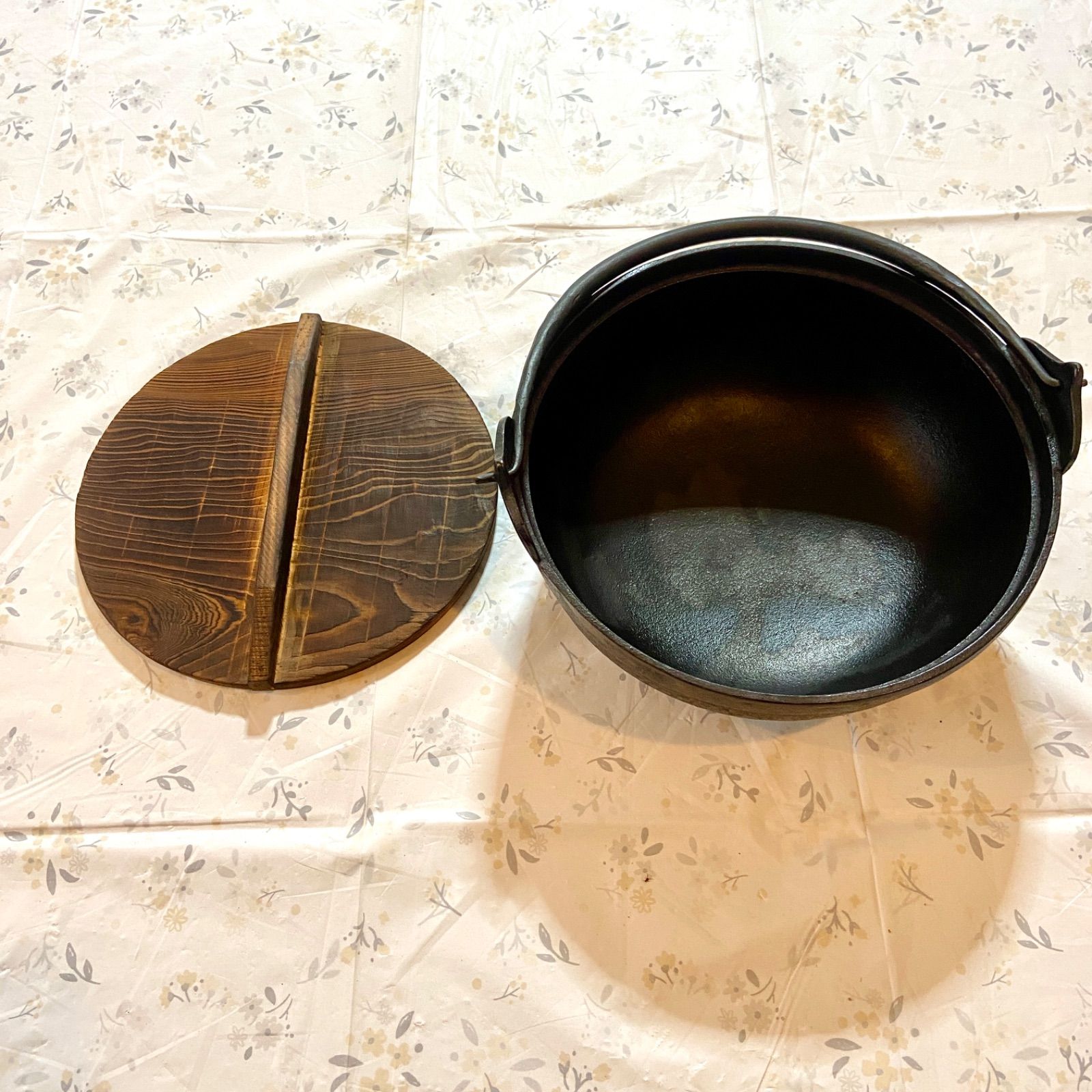 南部鉄器 すき焼き鍋 木蓋付き 未使用品訳あり - メルカリ