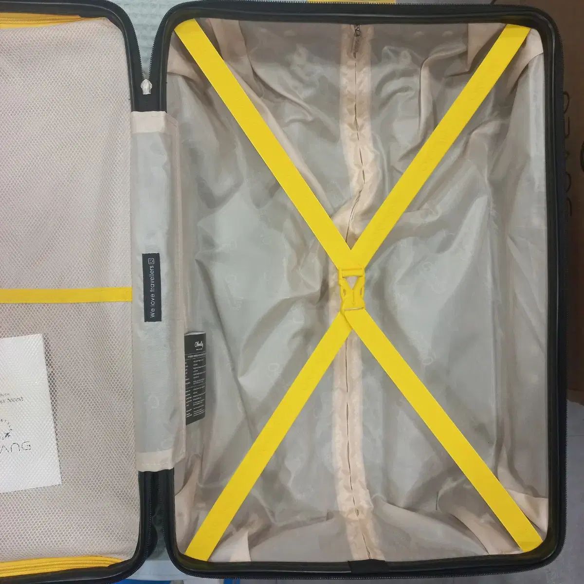 【大特価!!】 24 インチキャリア コルマール ブラック 【送料無料】