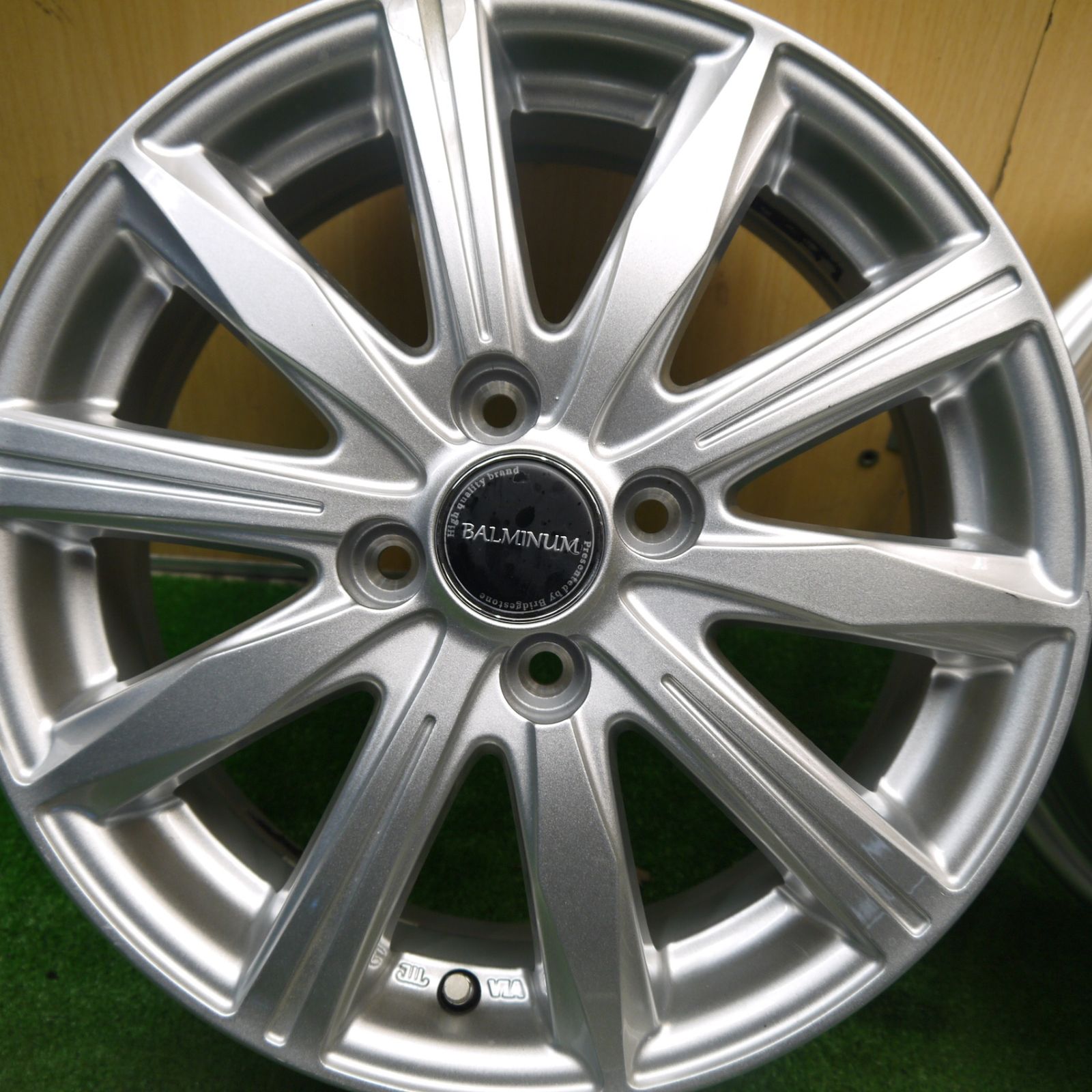 15×5.5J