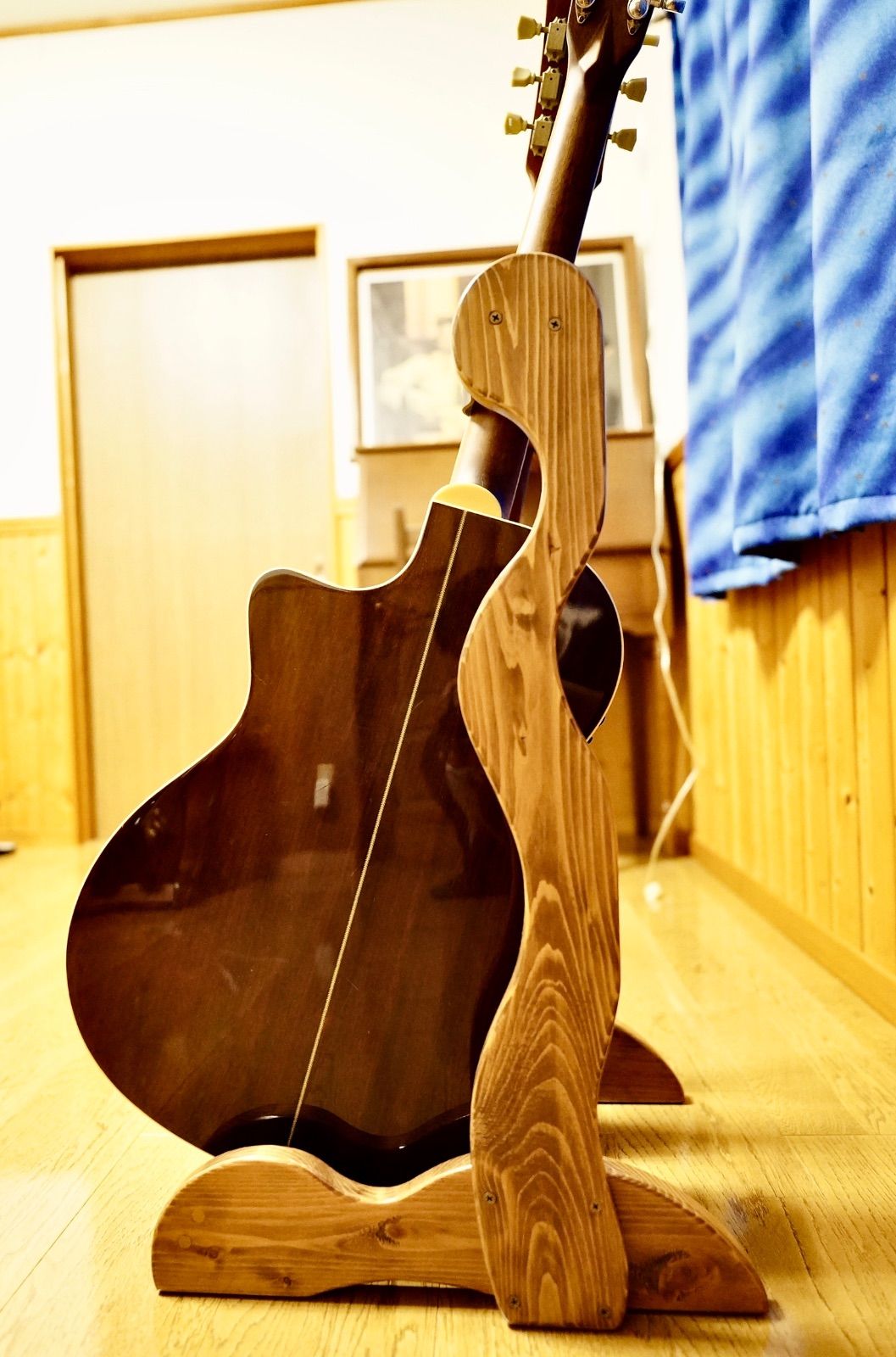 手作り木工 木製ギタースタンド