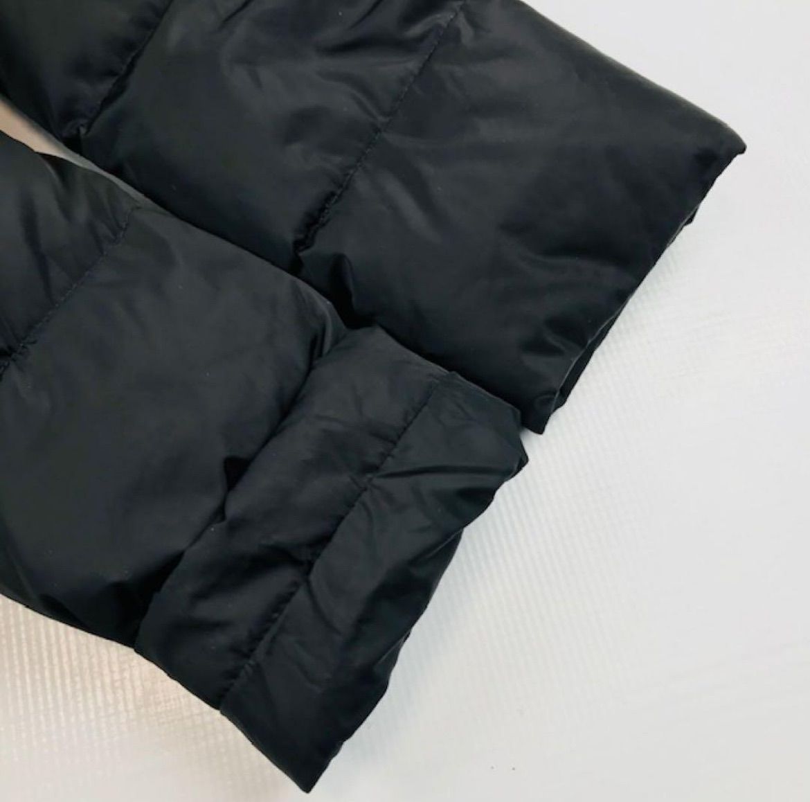 美品☆MONCLER・モンクレール NESEA レディース ブランドアイコン