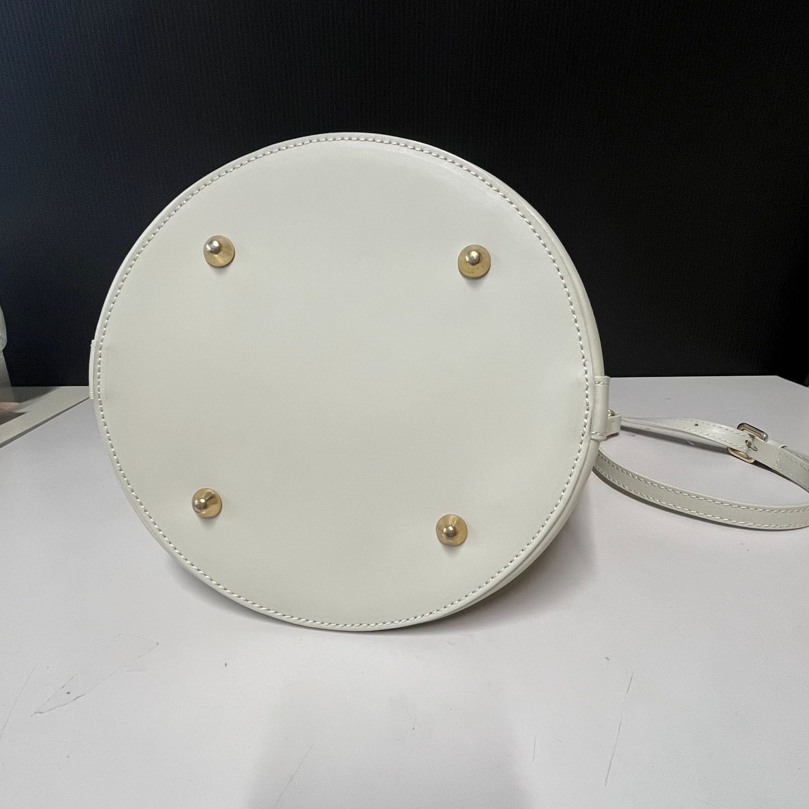 むつ79-061401】M Rose エンメローズ バケツ型 2wayバッグ【新品・未