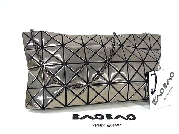 BAO BAO ISSEY MIYAKE バオバオイッセイミヤケ プラチナム PVC チェーン ショルダーバッグ シルバー系 FP2820