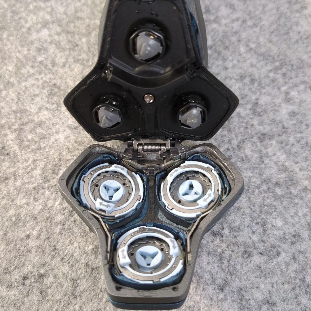 507-14-3 PHILIPS Series7000 SkinIQ シェーバー