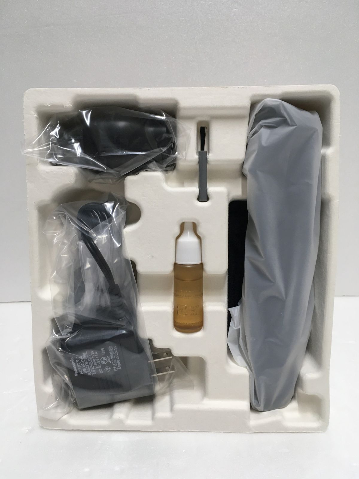 Panasonic ボディトリマー ER-GK82-K 黒 製 囗G