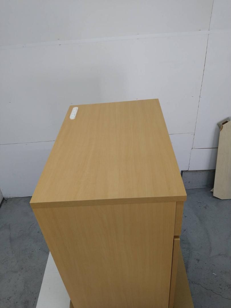 7042 シンプルキャビネット幅60