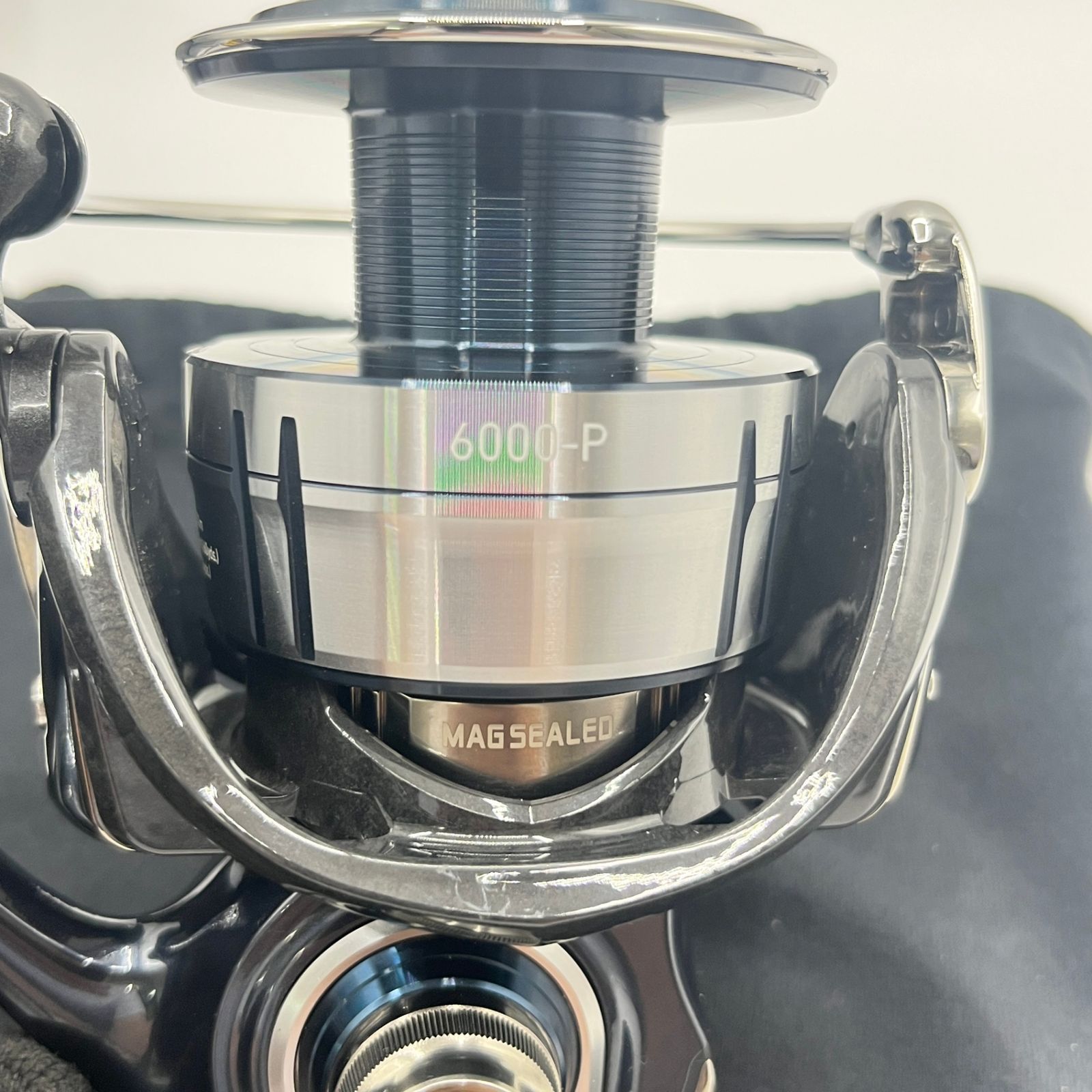 未使用品】 ダイワ 21 セルテート SW 6000-P スピニングリール