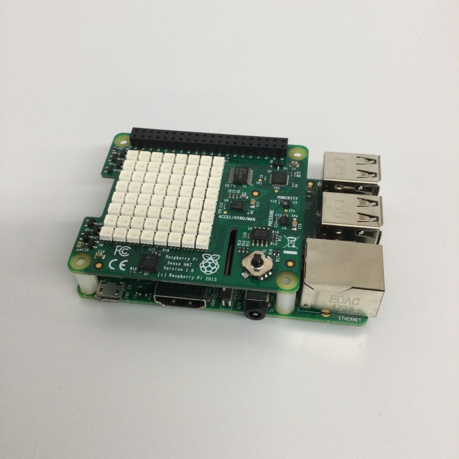 □Raspberry Pi 3 Model B Sense HAT Version 1.0ラズパイ 拡張