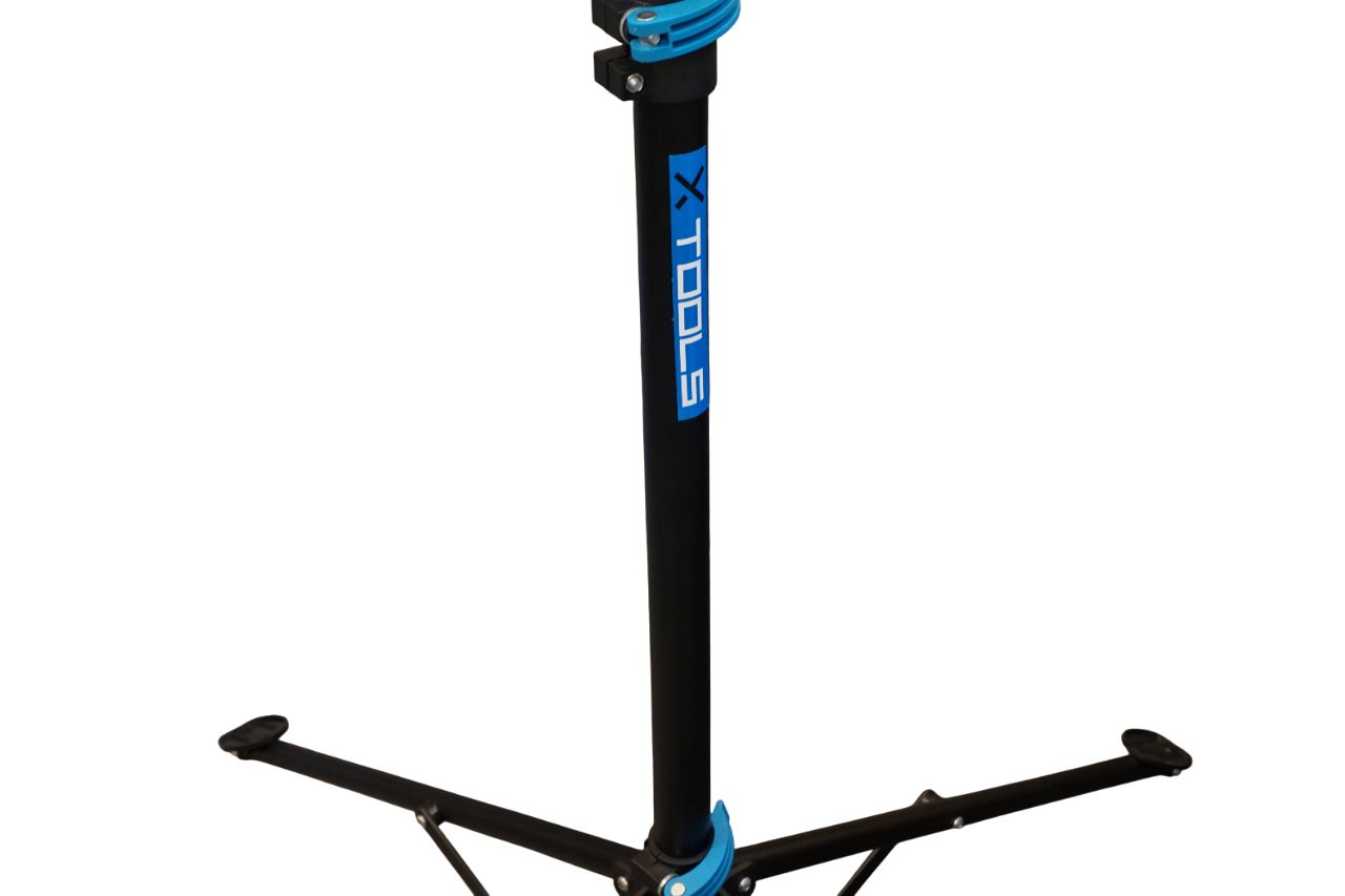 エックスツールズ メンテナンススタンド