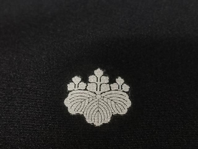 平和屋着物●十日町友禅作家　関口遼一　黒留袖　童子　正絹　逸品　AAAV7130zg 平和屋着物○十日町友禅作家 関口遼一 黒留袖 童子 正絹 逸品