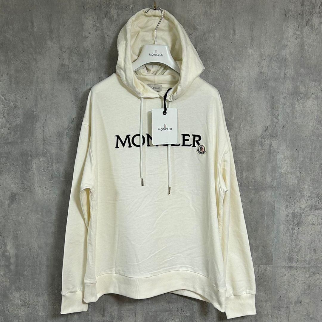 ☆新品未使用タグ付き・本物保証☆ MONCLER Hoodie logo patch
