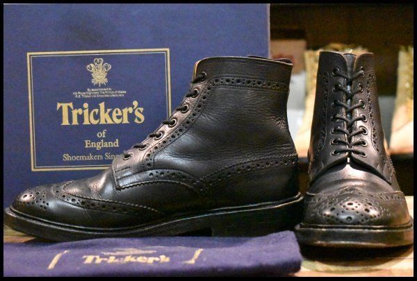 UK8.5 Tricker’s トリッカーズ M2508 ブローグブーツ ブラック ボックスカーフ 黒 ウイングチップ カントリー HOPESMORE FI155