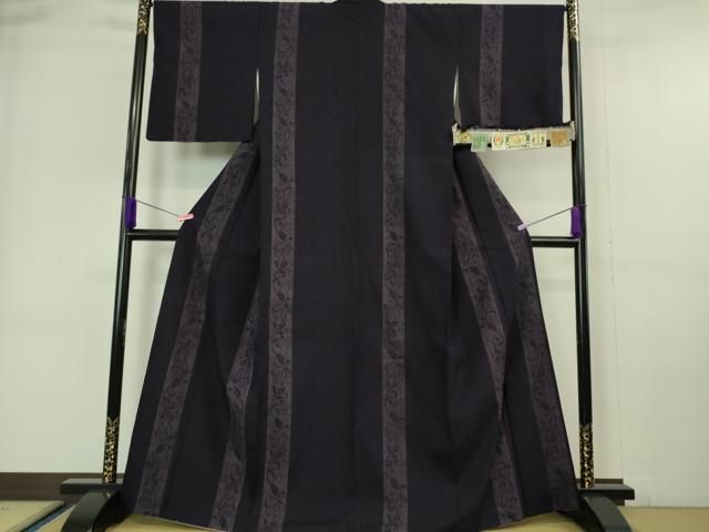 平和屋本店□極上 本場結城紬 重要無形文化財 80亀甲 奥順謹製 唐草間