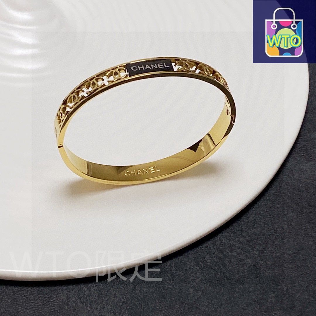 今日 Chanel シャネル オープンワーク ブレスレット