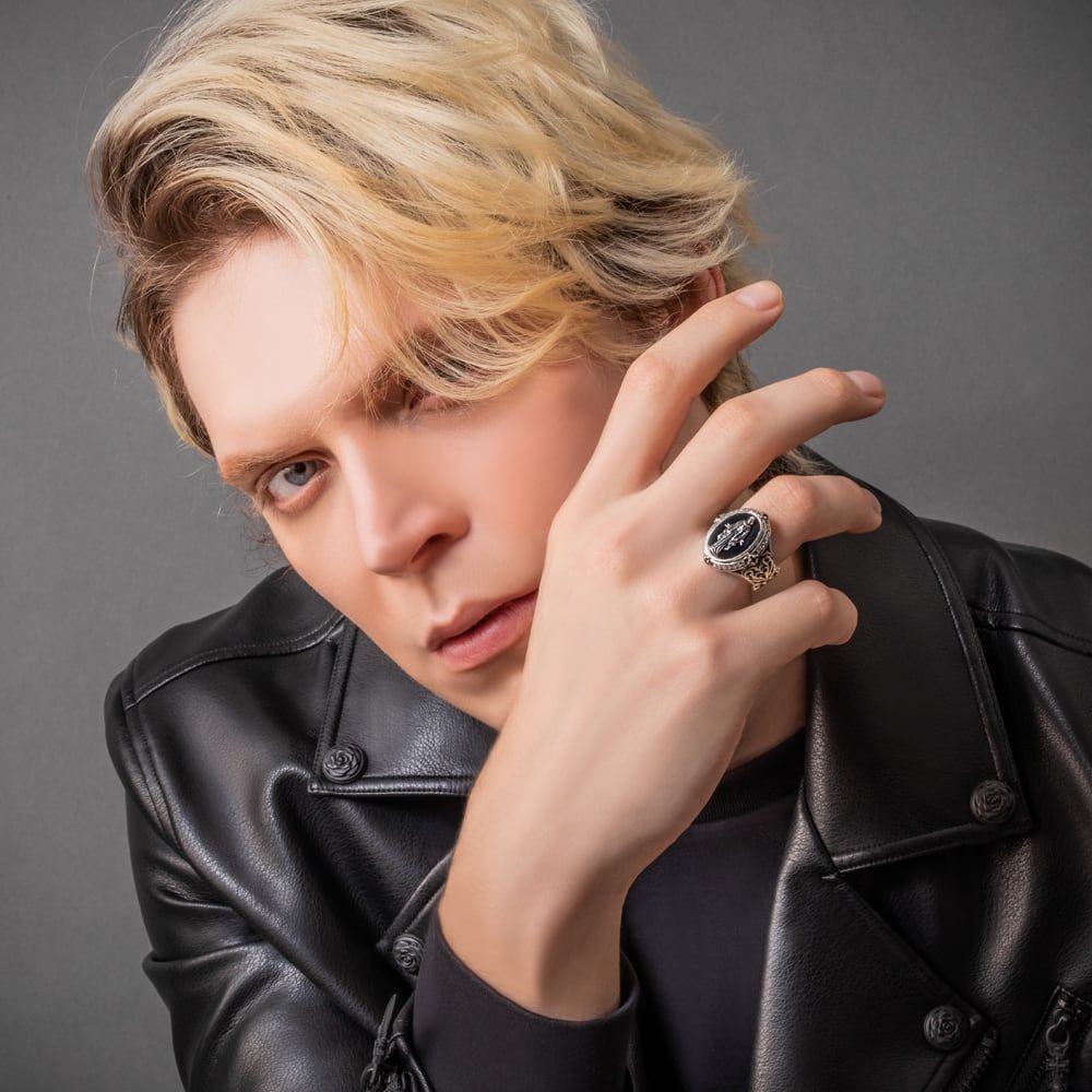 黒衣聖母リング