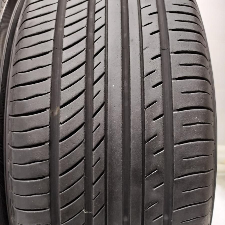 送料込☆ヨコハマ☆V552☆215/60R16☆4本☆マークX・ヴェゼル・デリカ 送料込☆ヨコハマ☆V552☆215/60R16☆4本☆マークX・ヴェゼル・