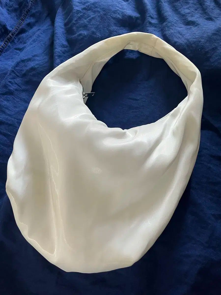 cos バッグ