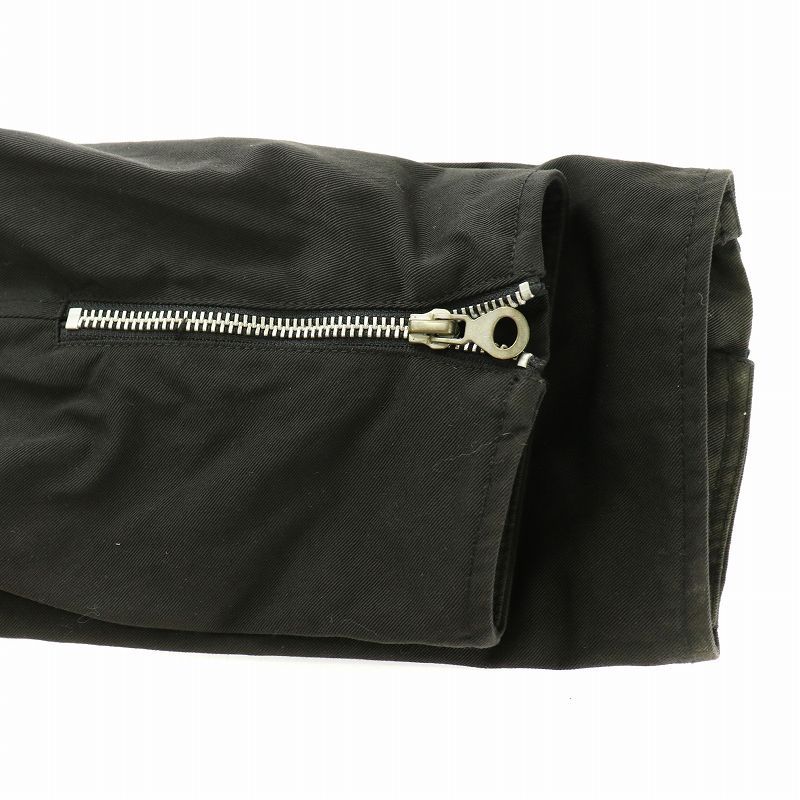 極美品✨ 大きいサイズDIESEL ダウンベスト ライダース 背面ロゴ XL 黒 極美品✨ 大きいサイズDIESEL ダウンベスト ライダース 背面ロゴ