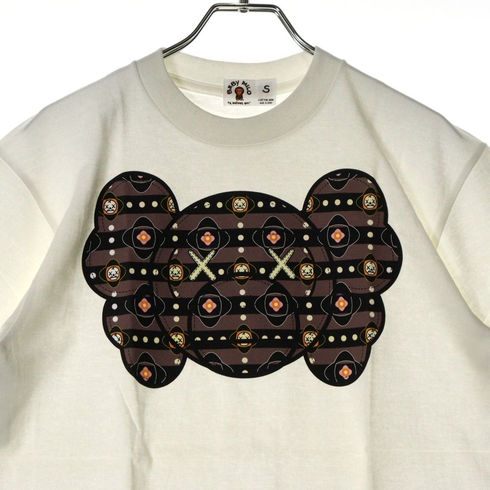 A BATHING APE (アベイシングエイプ) × KAWS BABY MILO ANIMAL