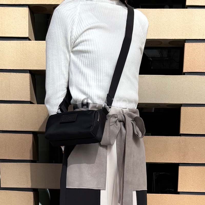 新品未使用 メゾンマルジェラ ボディバッグ ショルダーバッグ Amazon | (メゾンマルジェラ) Maison Margiela ボディバッグ 11