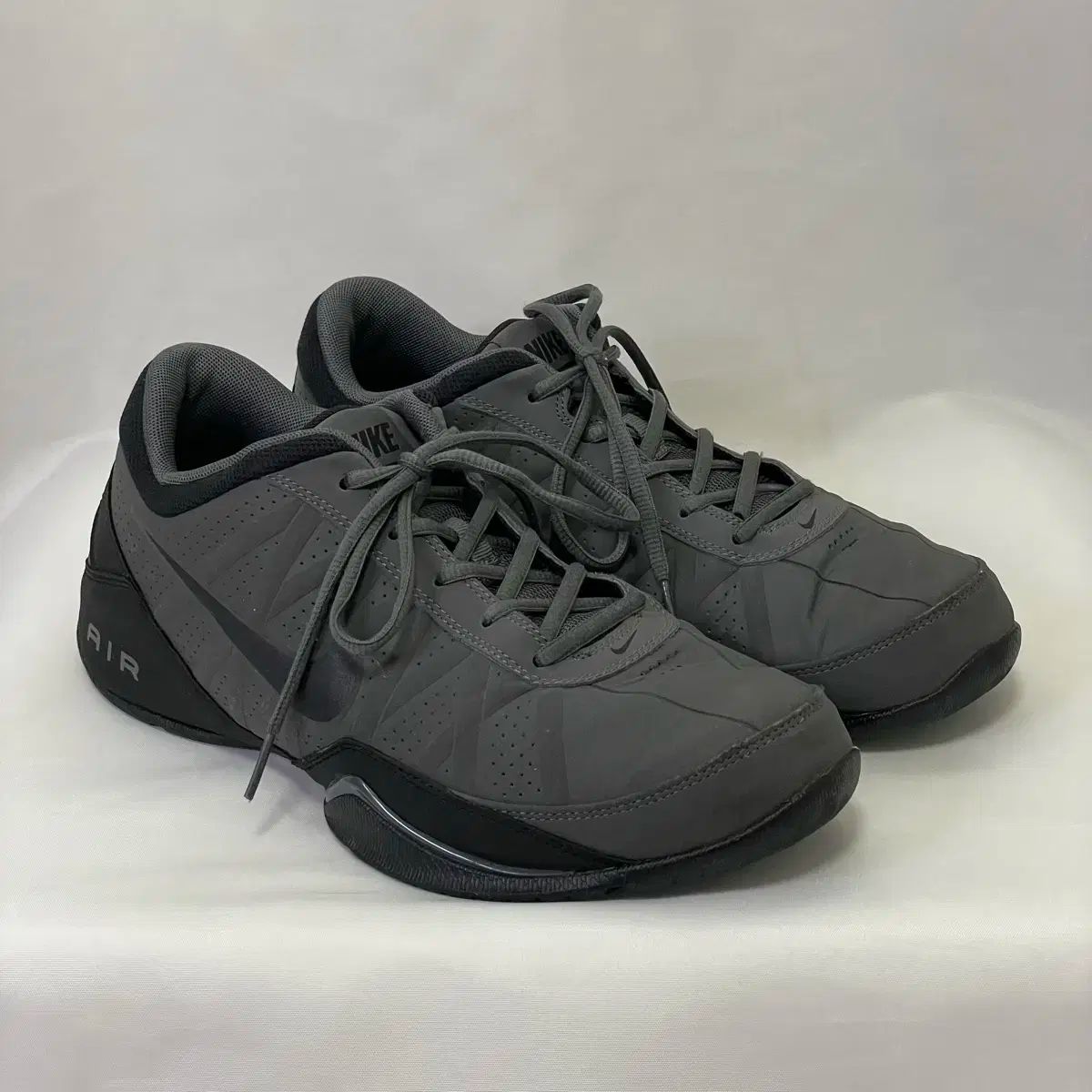 280 NIKE ナイキ エア リング リーダー ロー グレー