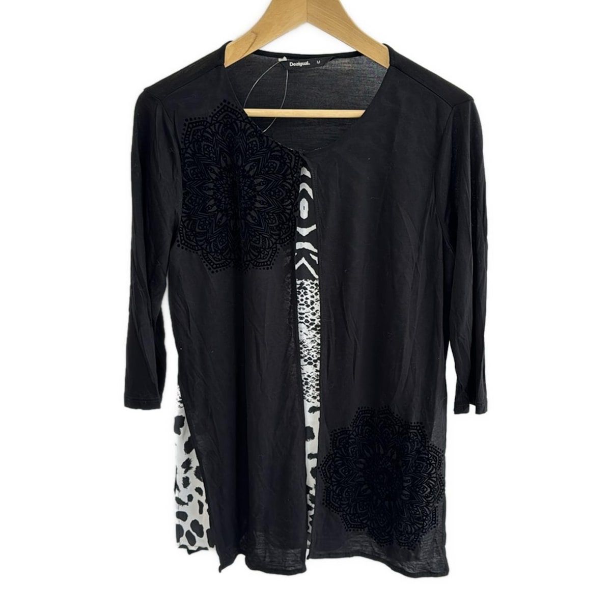 デシグアル Desigual ブラウス 七分袖 ATENAS Desigual(デシグアル) 七分袖カットソー サイズM レディース美品
