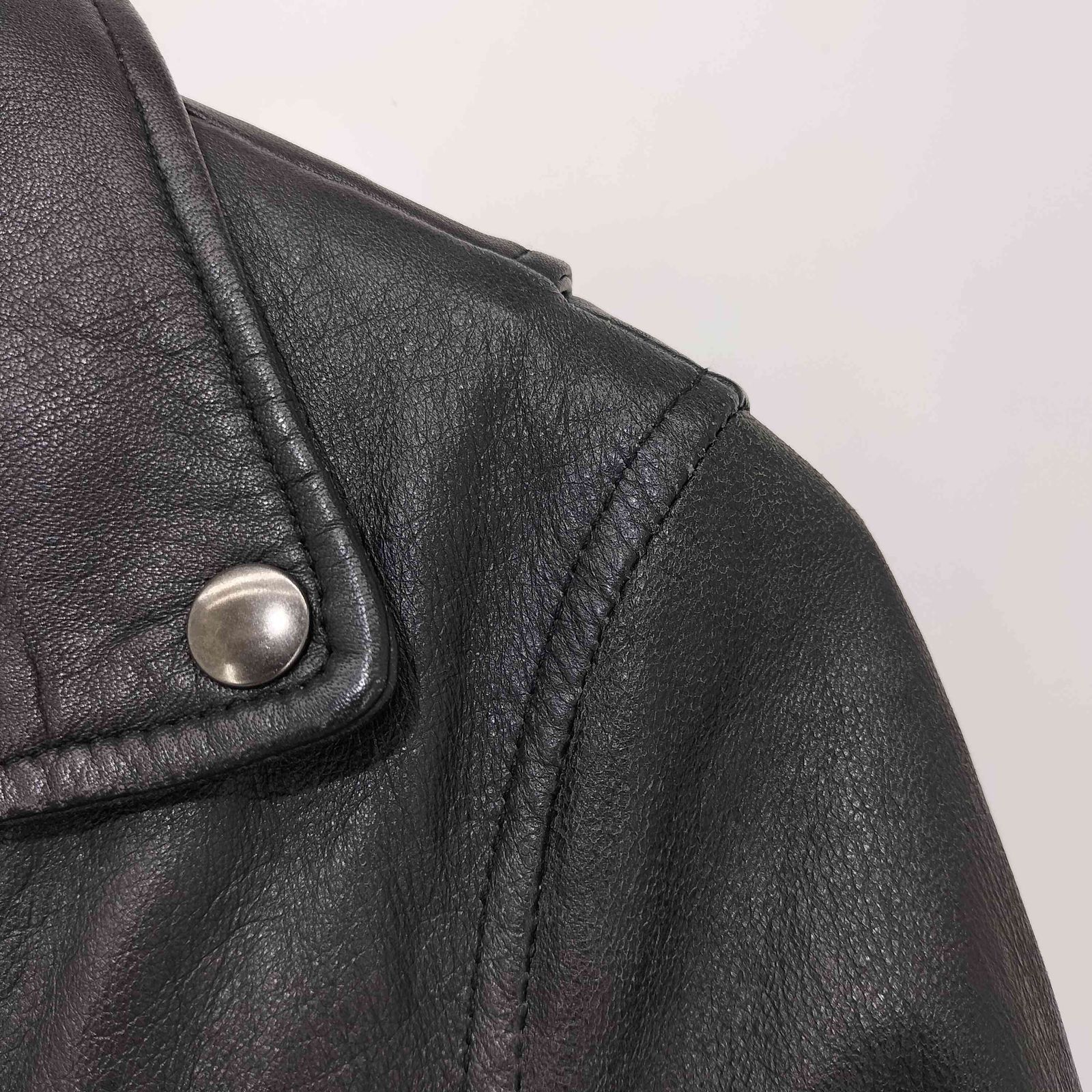 USED古着(ユーズドフルギ) {{MIRROR9}} Waterproof jacket レディース   中古 古着 0446 USED古着(ユーズドフルギ) レディース アウター ジャケットの
