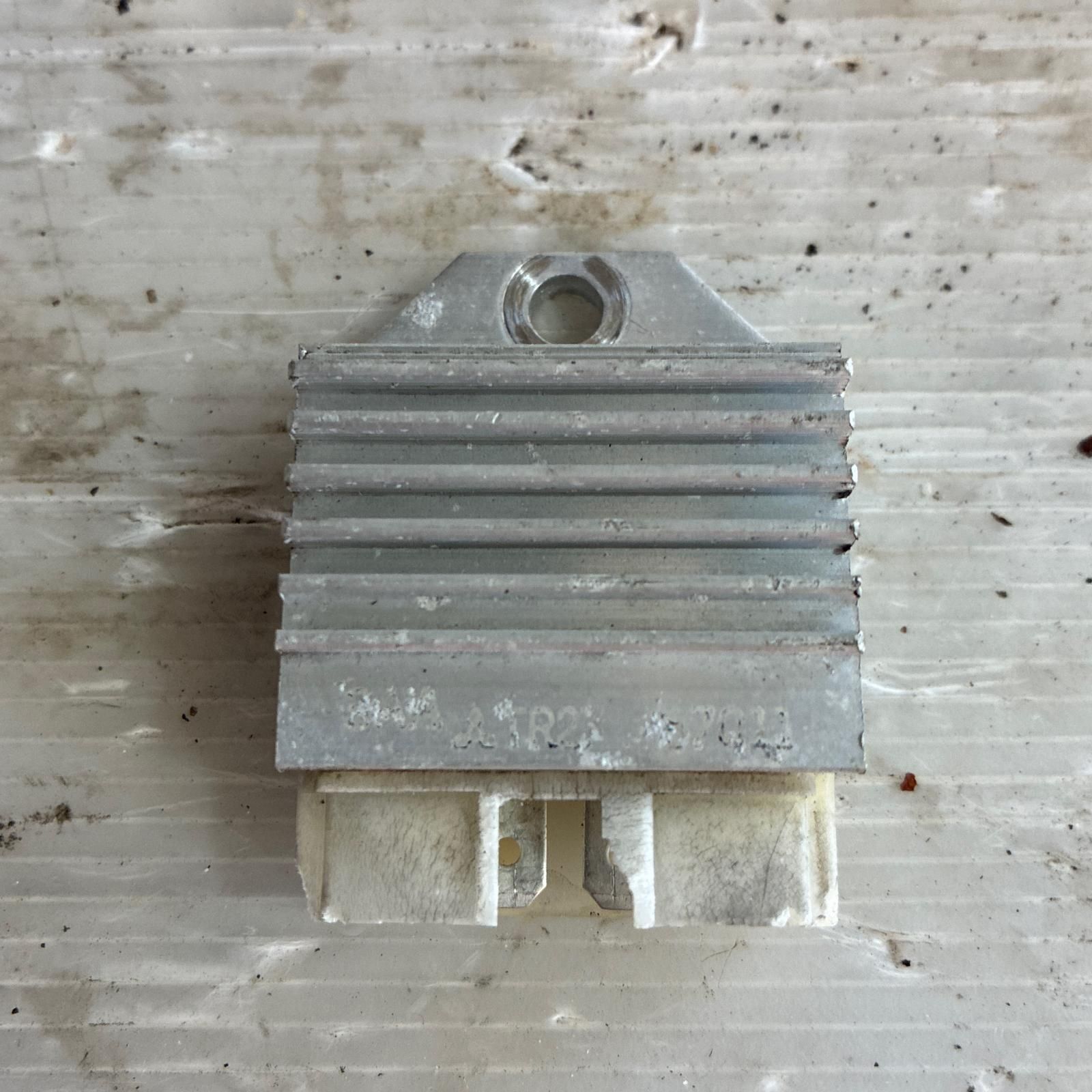 YAMAHA チャンプ50 3FC レギュレター ヤマハ