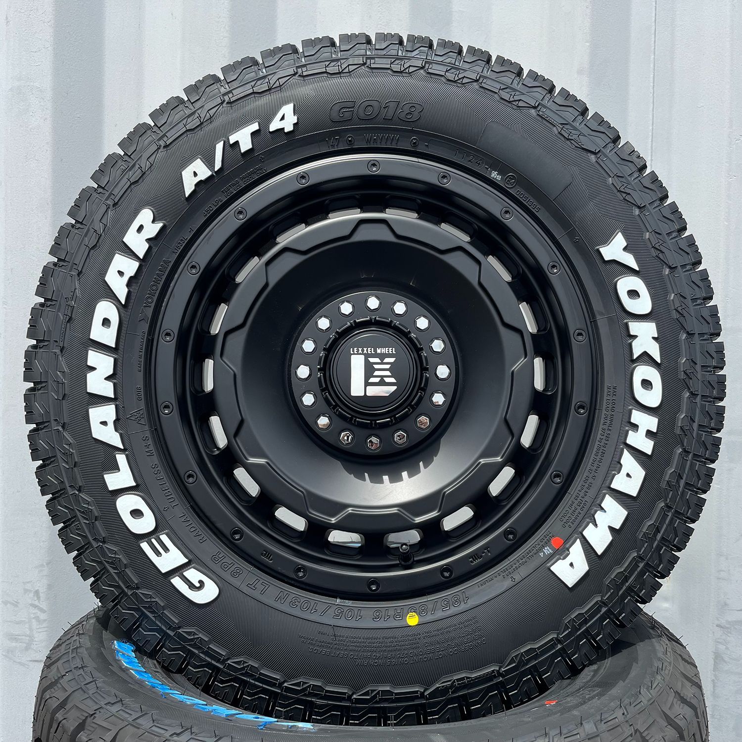 ジムニー専用 JB23 JB22 JB64 JA11 JA12 16インチ LEXXEL SwaGGer スワッガー YOKOHAMA ヨコハマ  ジオランダーAT4 185/85R16 ホワイトレター 新品 4本セット - メルカリ