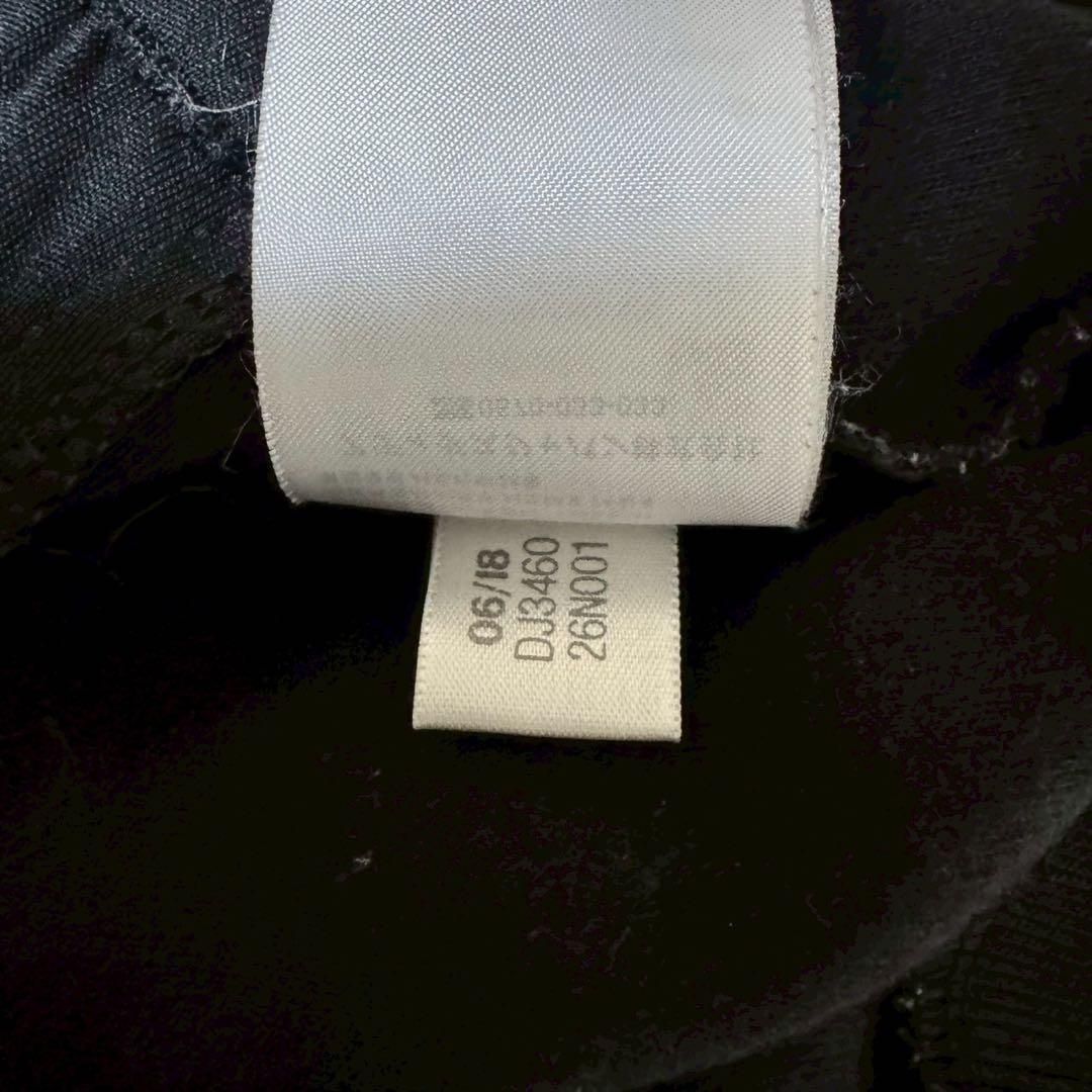 トラックジャケット