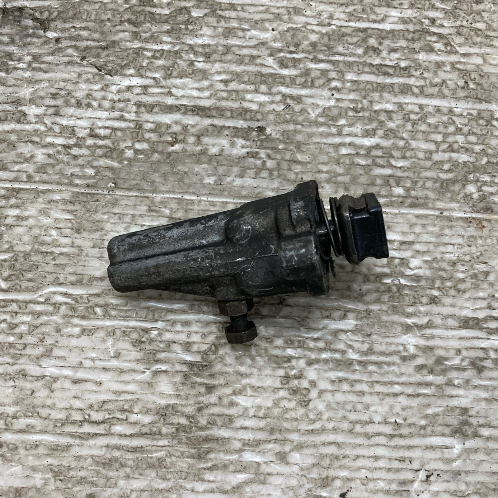 Z1 カムチェーンテンショナー