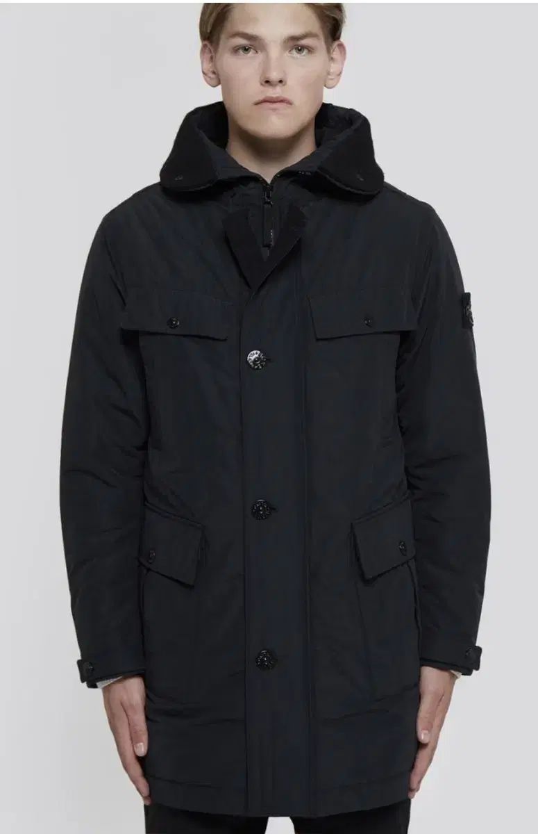 認証済み STONE ISLAND ストーンアイランド 11 周年 MicroLabs ワッペン ダウンコート 黒 L