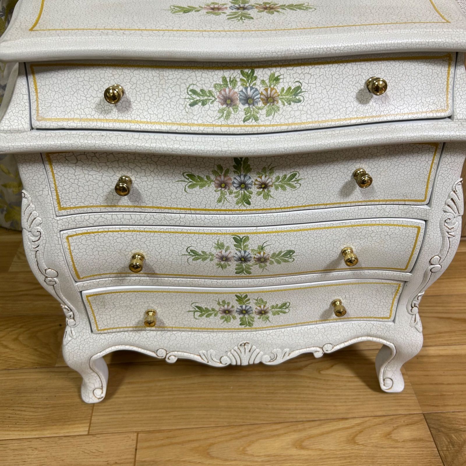 ロココ調 インテリア家具