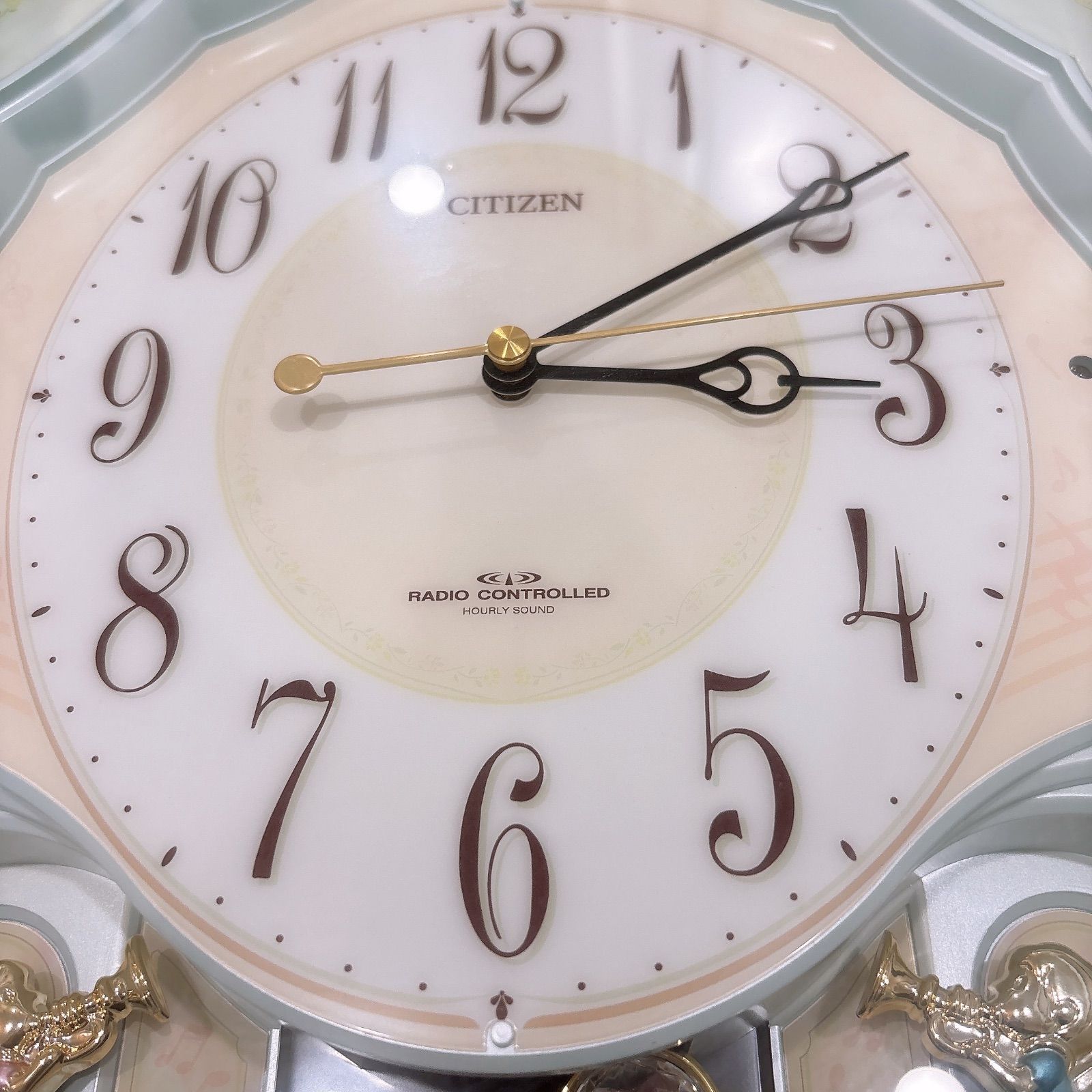 CITIZEN メロディ付き電波掛け時計 シチズン インテリア