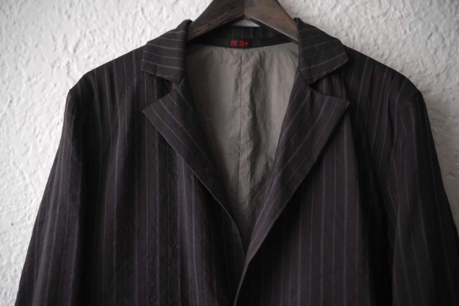 エムエークロスma+黒 リネンテーラードジャケット m.a+ エムエークロス テーラードジャケット 黒 エムエークロスma+黒