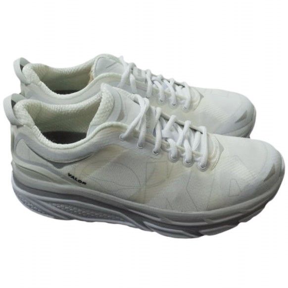 新品 HOKA ONE ONE ホカオネオネ M VALOR ベイラー 1007872 US10(28cm 