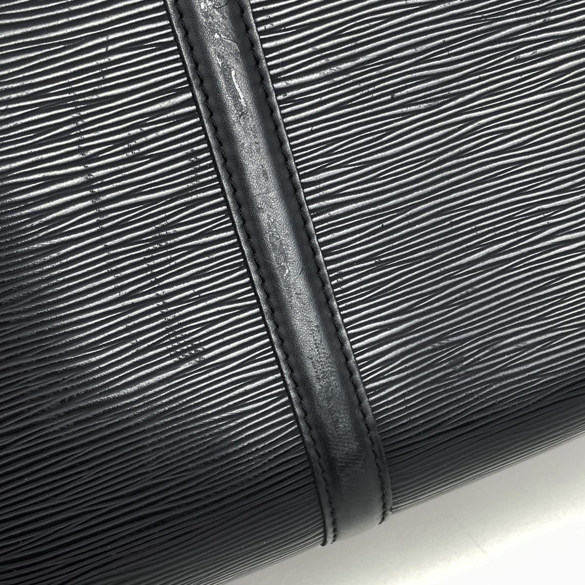 ルイ・ヴィトン Louis Vuitton ポルトドキュマン ヴォワヤージュ