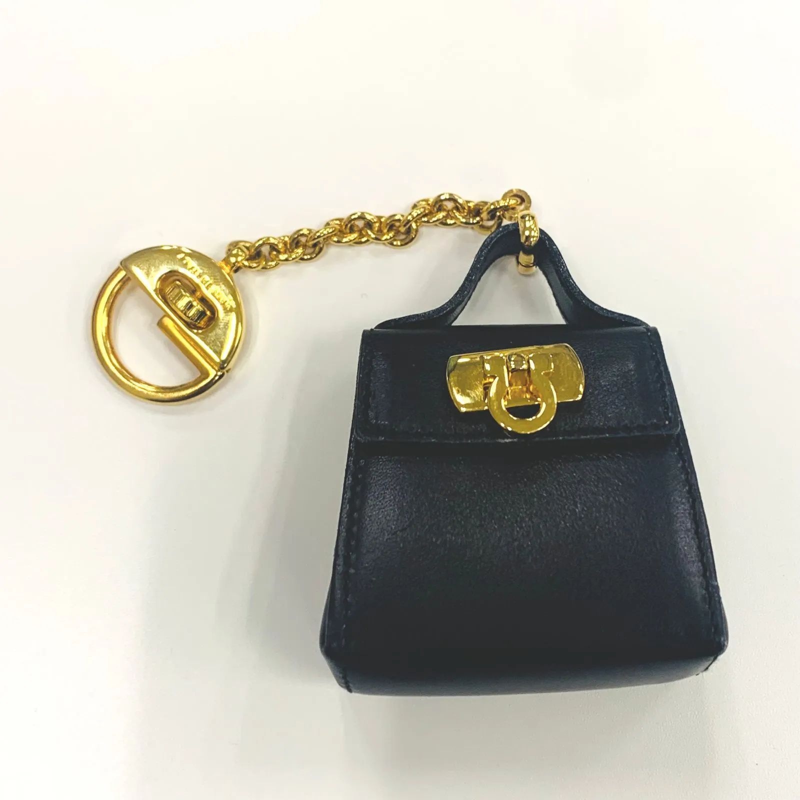 Salvatore Ferragamo サルヴァトーレフェラガモ バッグチャーム