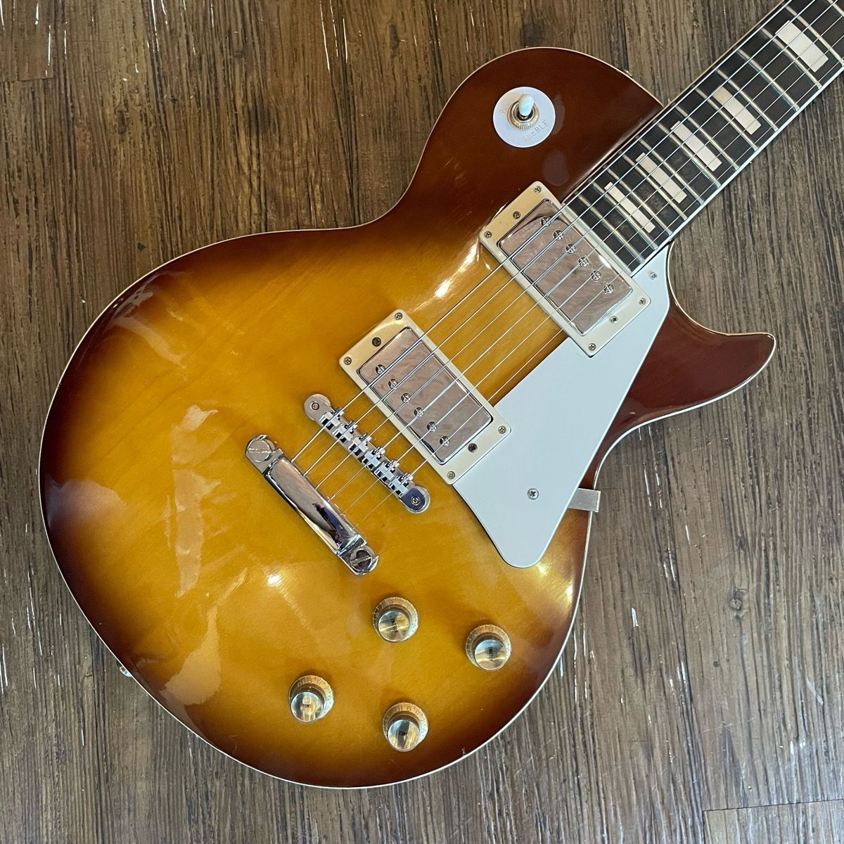 Fresher Les Paul エレキギター フレッシャー -x811- - メルカリ
