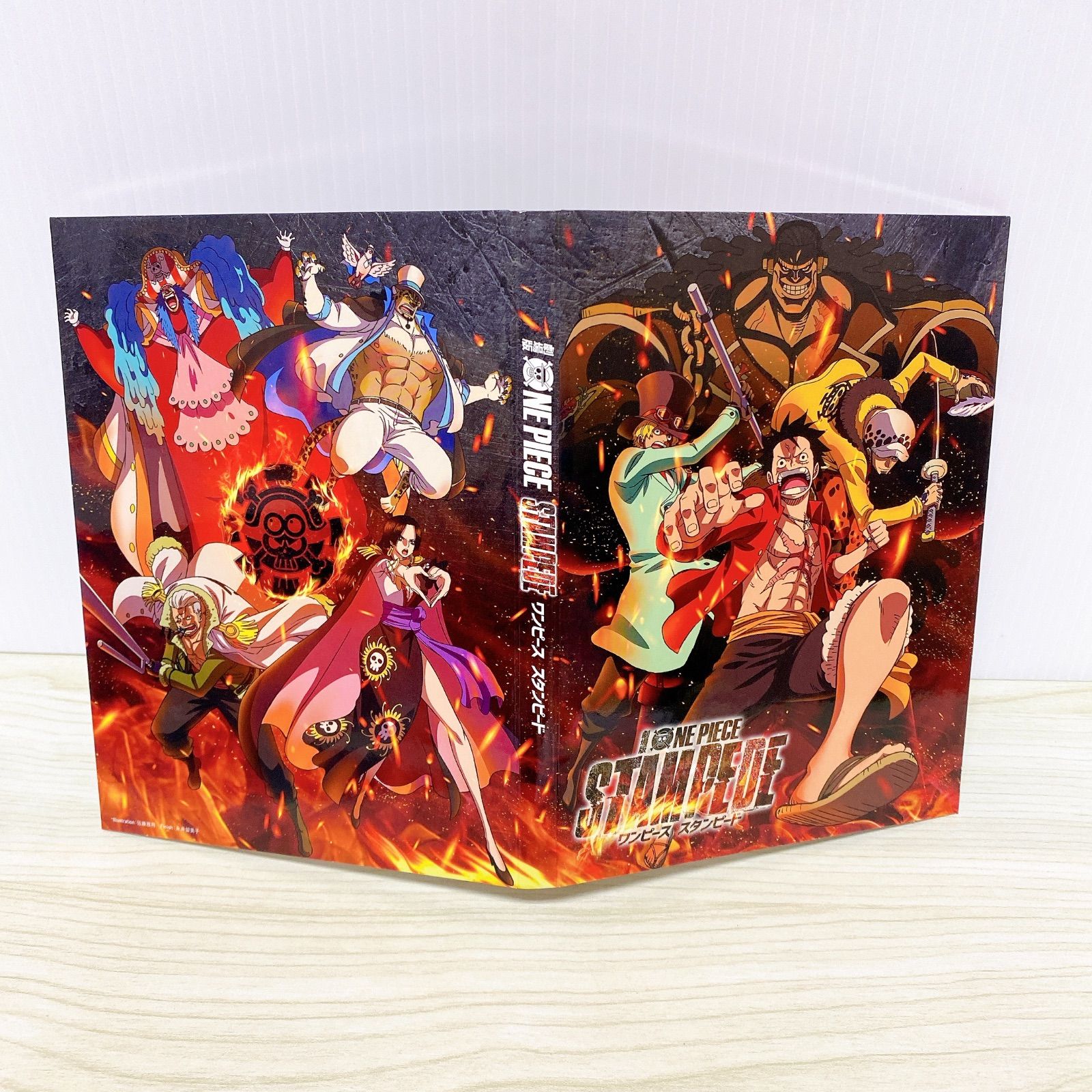 □初回生産限定 劇場版『 ONE PIECE STAMPEDE 』スペシャル