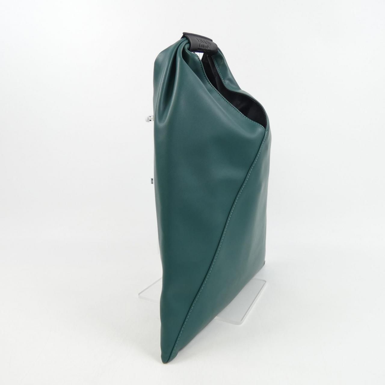 MM6 BAG