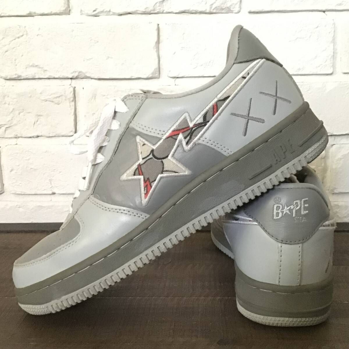 KAWS × BAPE STA レザー スニーカー 26.5cm a bathing ape star