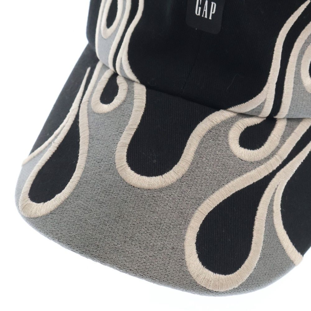 Yeezy Gap Engineered by Balenciaga (イージー ギャップ