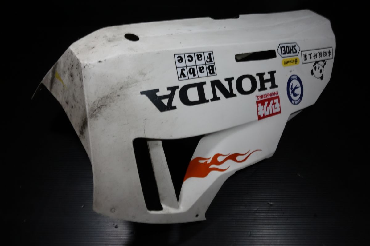 CBR600RR アンダーカウル トレイ FRP PC40 R20250818