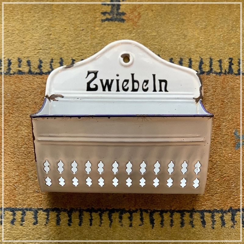 アンティーク 玉ねぎラック ホーロー オニオンホルダー 野菜 収納